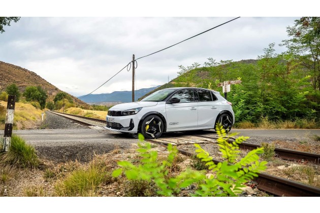Opel Corsa GSE Roadtrip 2027