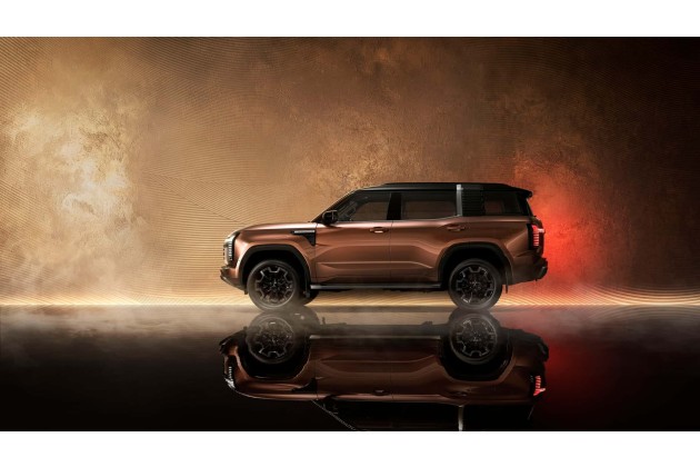 2027 Mitsubishi Pajero