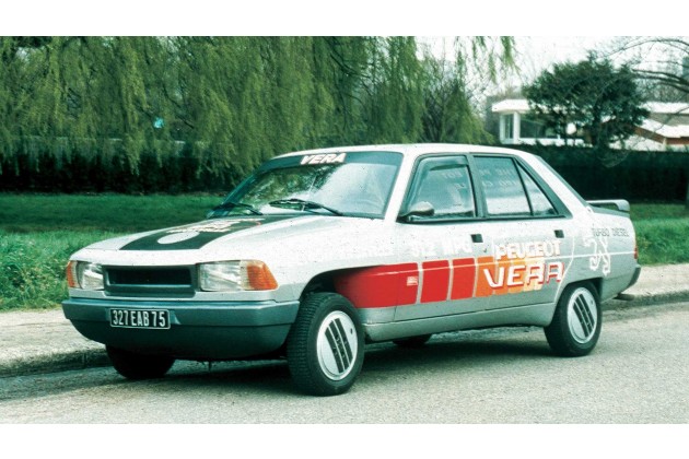 Peugeot 305