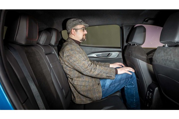 Alfa Romeo Tonale 2022 Sitzprobe
