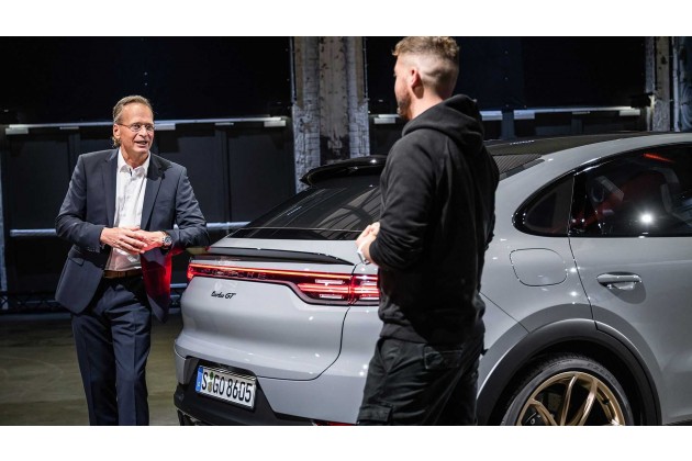 Porsche Cayenne Turbo GT 2021