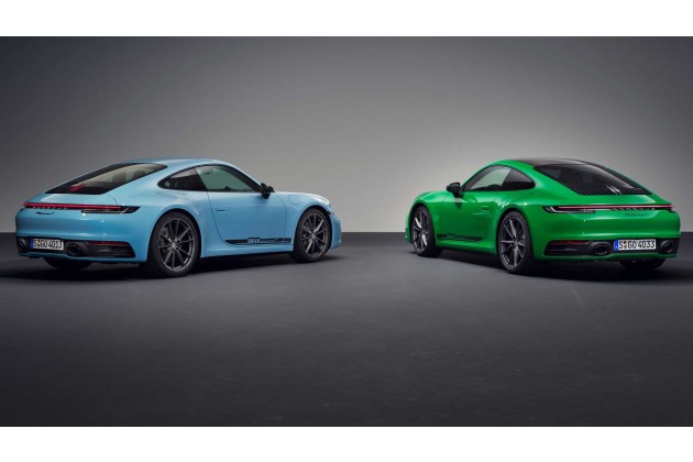 2023 Porsche 911 Carrera T in Gulf Blue And Python Green