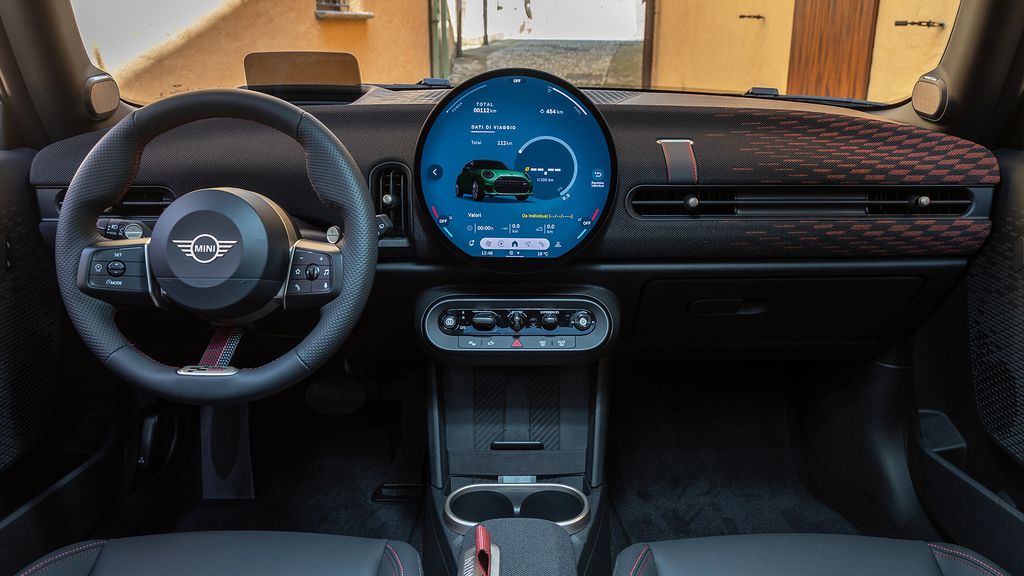 Qualität, Technologie und Komfort im Inneren des MINI Cooper S
