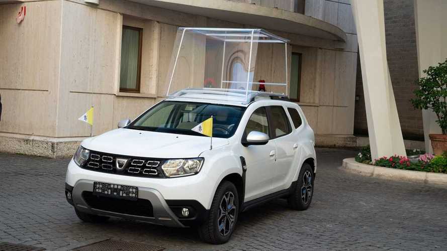 Dacia Duster als Papamobil
