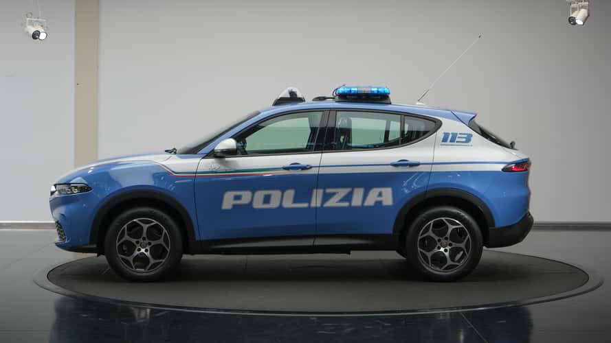 Alfa Romeo Tonale der Polizia di Stato