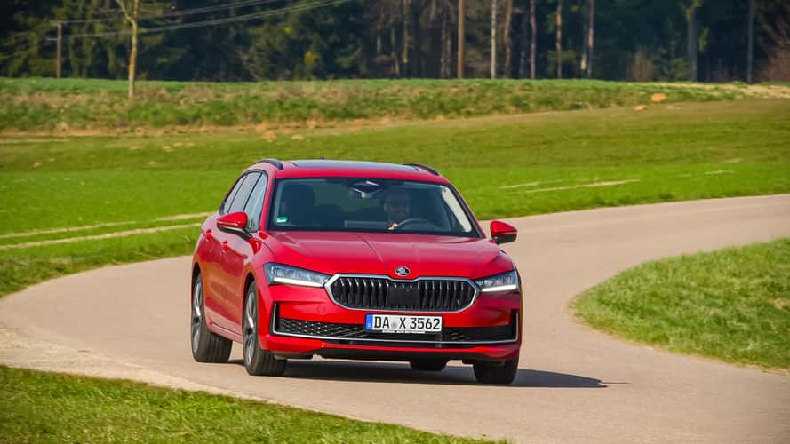 Skoda Superb Combi Sportline 4x4 2,0 TDI (2026) im Test