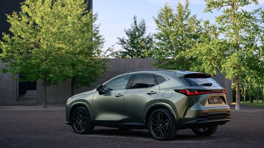 Lexus NX (2026)
